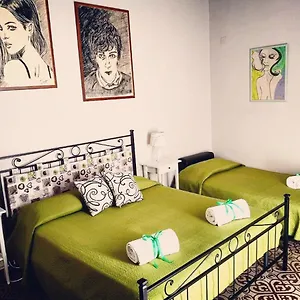 Casa Elide Catánia